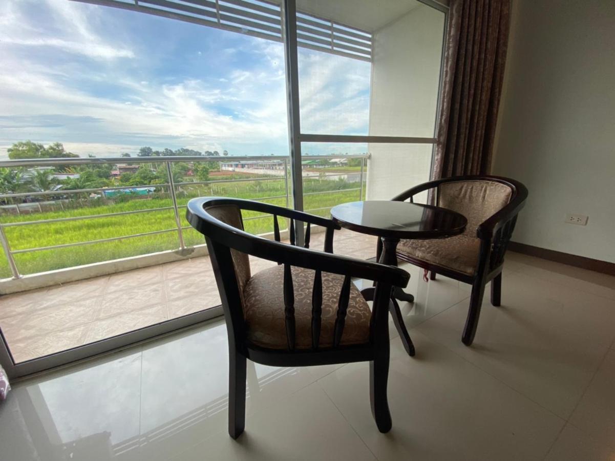 Mayuree Resort Udon Thani Exteriör bild