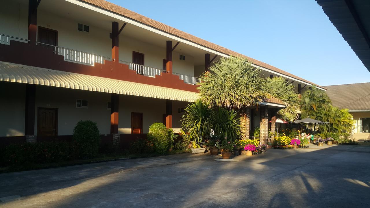 Mayuree Resort Udon Thani Exteriör bild