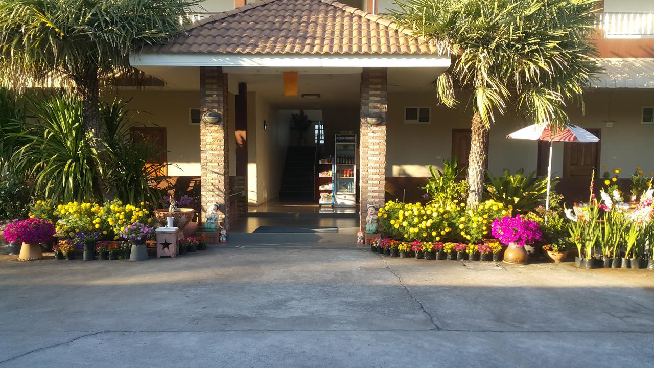 Mayuree Resort Udon Thani Exteriör bild