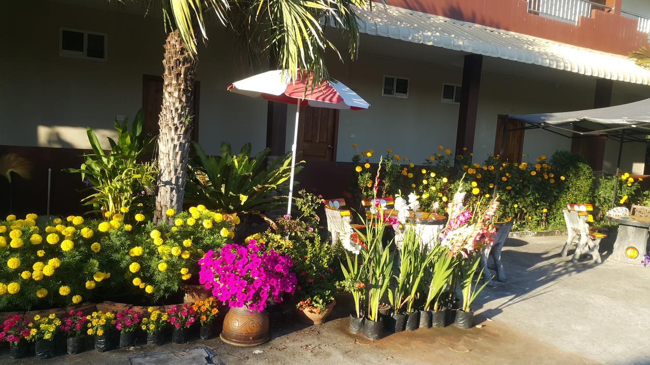Mayuree Resort Udon Thani Exteriör bild